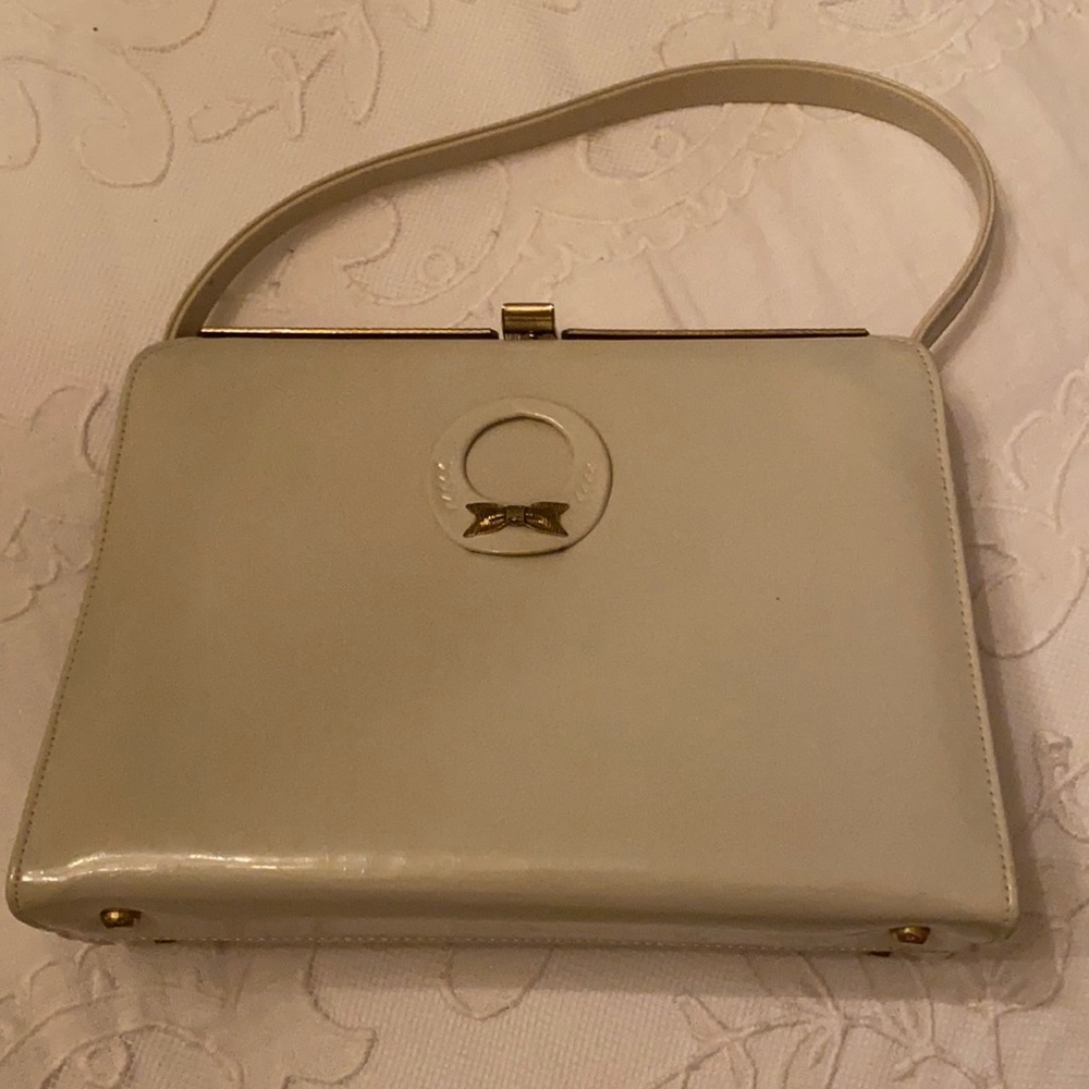Vintage ANNETTE HANDBAG OF ST LOUIS